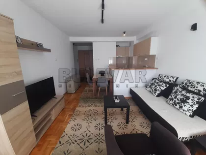 Generala Tranijea | 4zida.rs