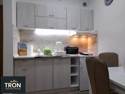 Nemanjina | 4zida.rs