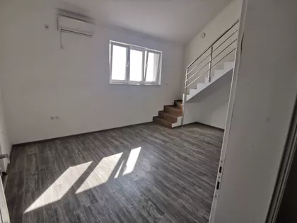 Segedinski Put 25 | 4zida.rs