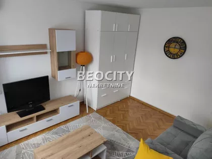 Milana Simovića | 4zida.rs