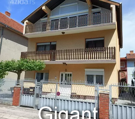 3-etažna kuća | 4zida