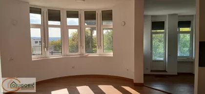 Miće Orlovića | 4zida.rs