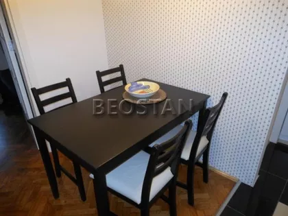 Pariske Komune | 4zida.rs