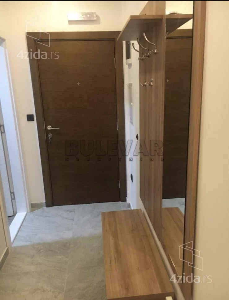 Garsonjera | 4zida