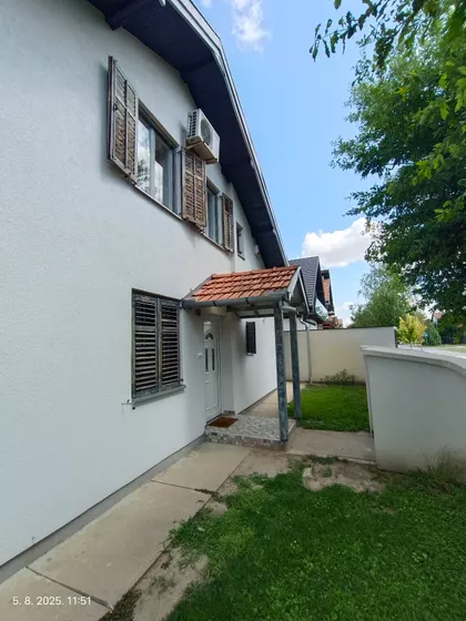 Mali Radanovac | 4zida.rs