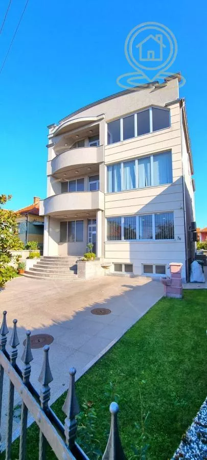 Branko Bjegović | 4zida.rs