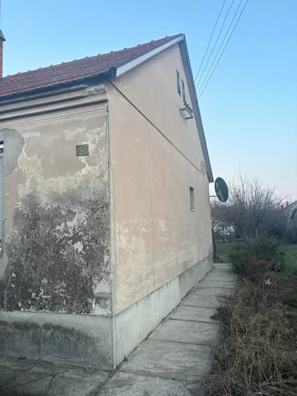 Hercegovačka 15 | 4zida.rs
