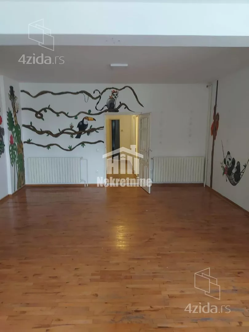 5-etažna kuća | 4zida