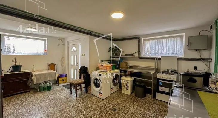 3-etažna kuća | 4zida