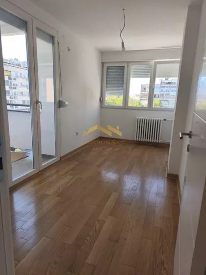 Bulevar Oslobođenja | 4zida.rs