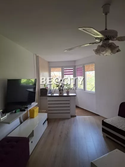 Blagoja Jovovića | 4zida.rs