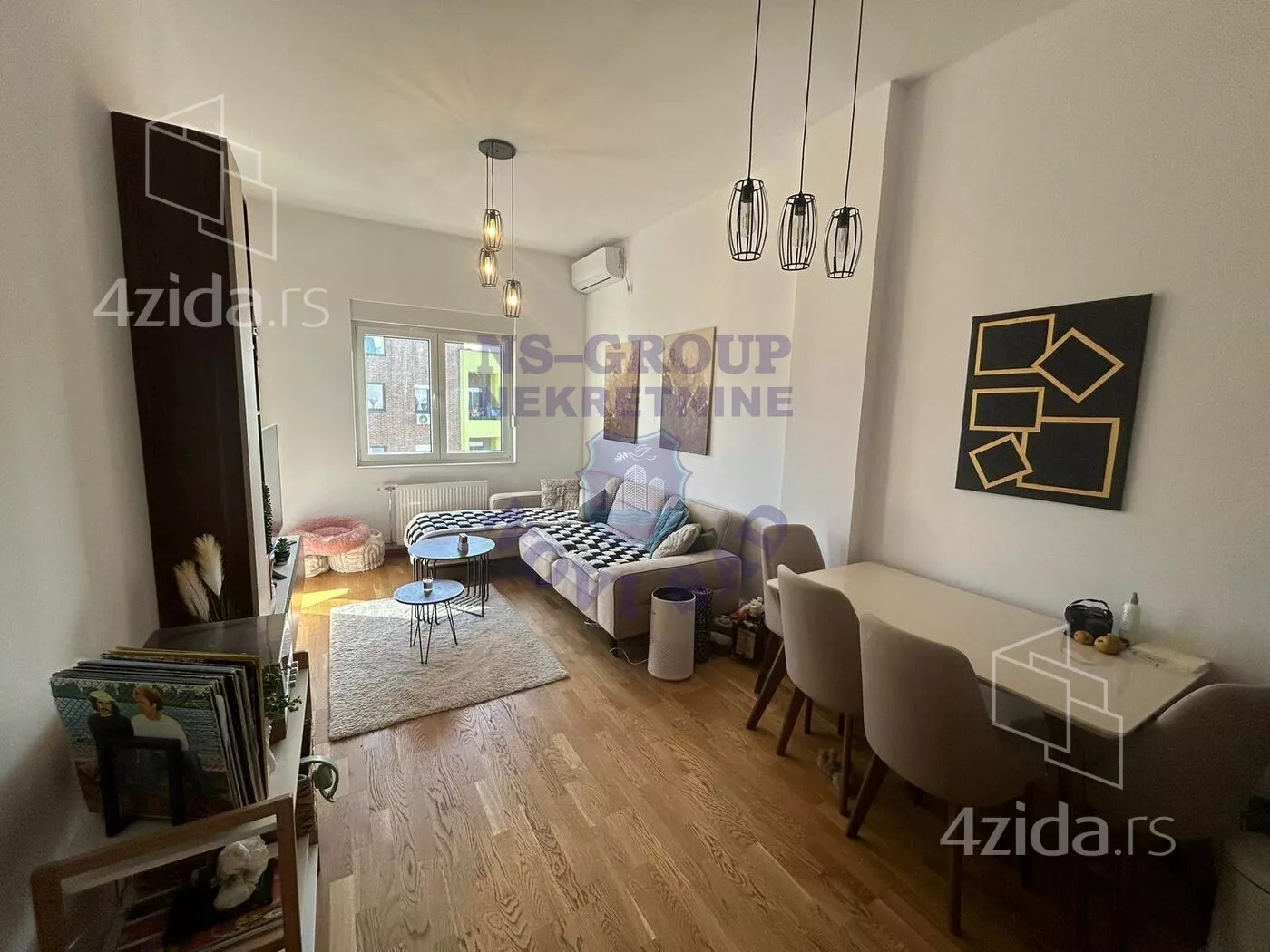 Dvoiposoban stan | 4zida