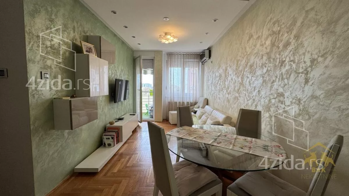 Dvoiposoban stan | 4zida