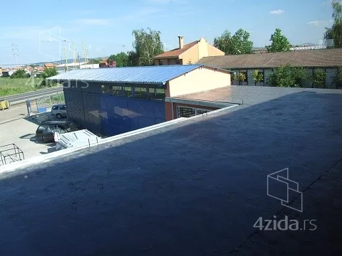 Lokal | 4zida