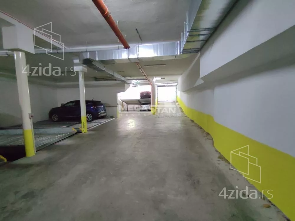 Garaža | 4zida