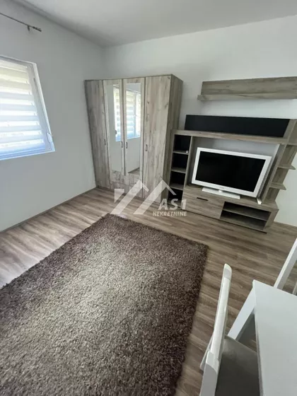 Olivere Marković | 4zida.rs