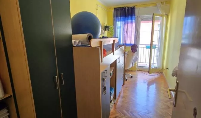 Četvoroiposoban stan | 4zida
