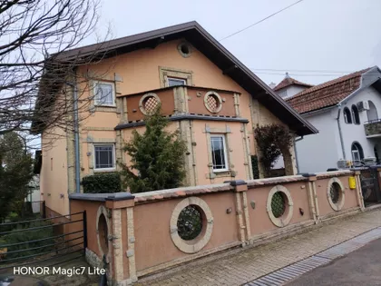 Gradske lokacije | 4zida.rs