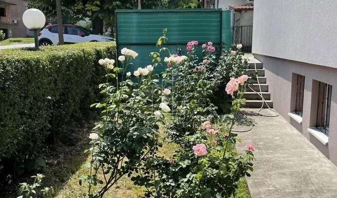 Ugostiteljski objekat | 4zida