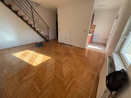 Petra Kralja 12 | 4zida.rs