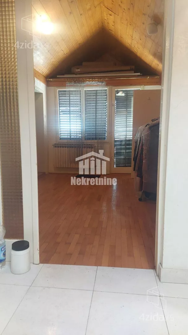 4-etažna kuća | 4zida