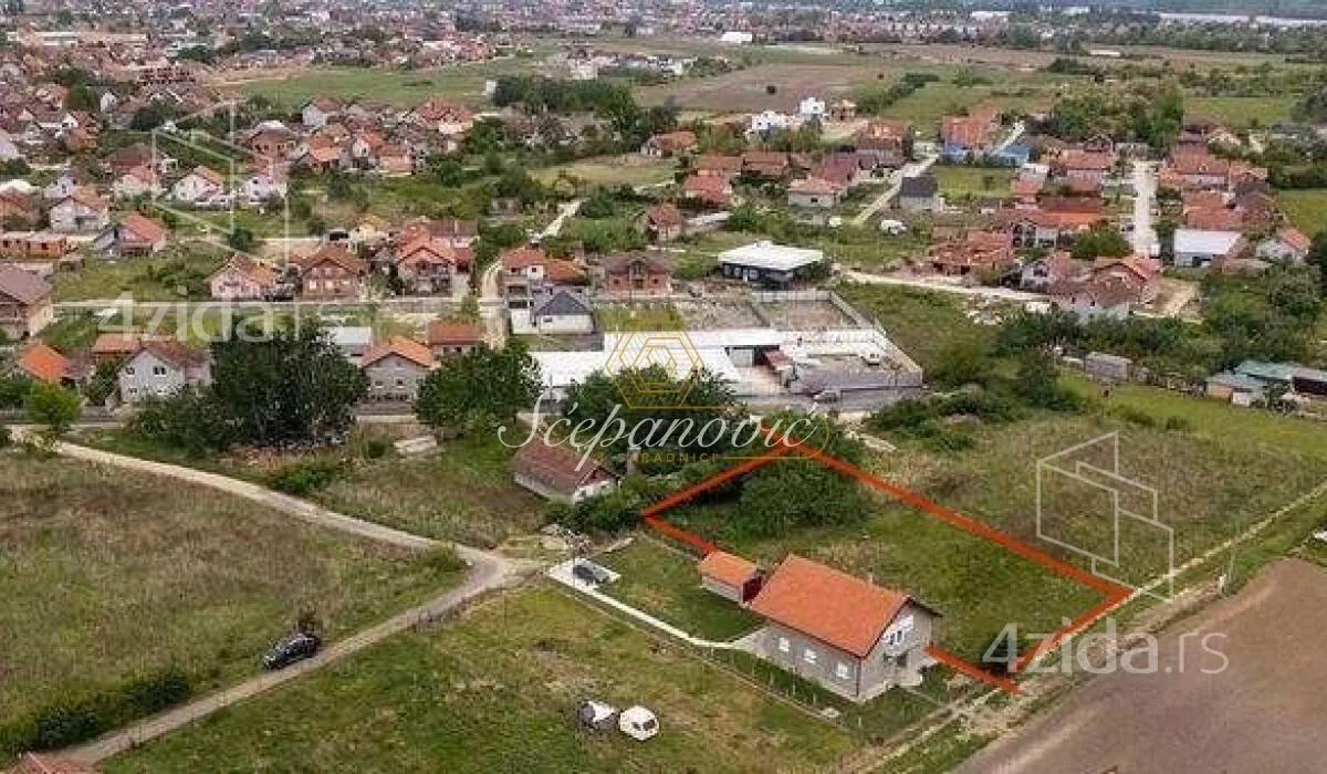 Građevinsko zemljište | 4zida