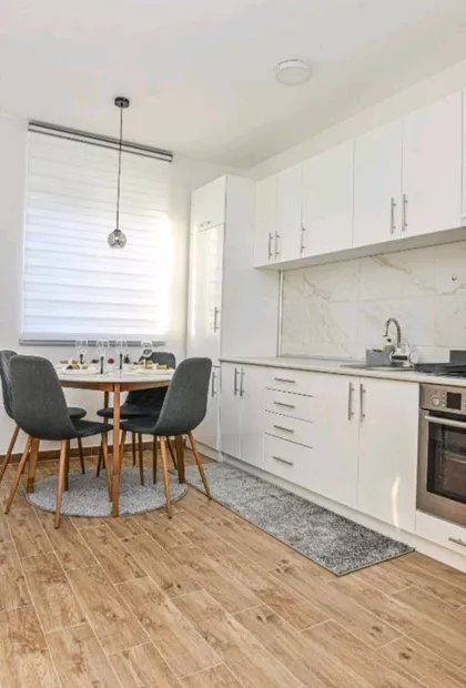 Nemanjina | 4zida.rs