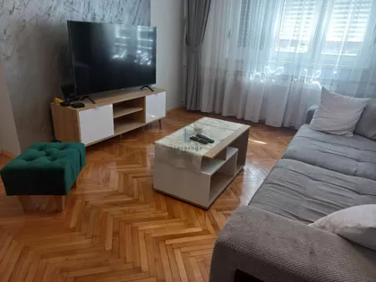 Savski Trg | 4zida.rs