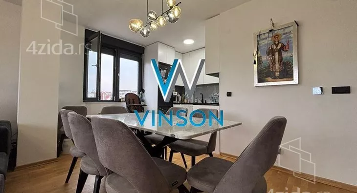 Troiposoban stan | 4zida