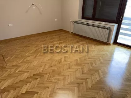 Bežanijskih Ilegalaca | 4zida.rs