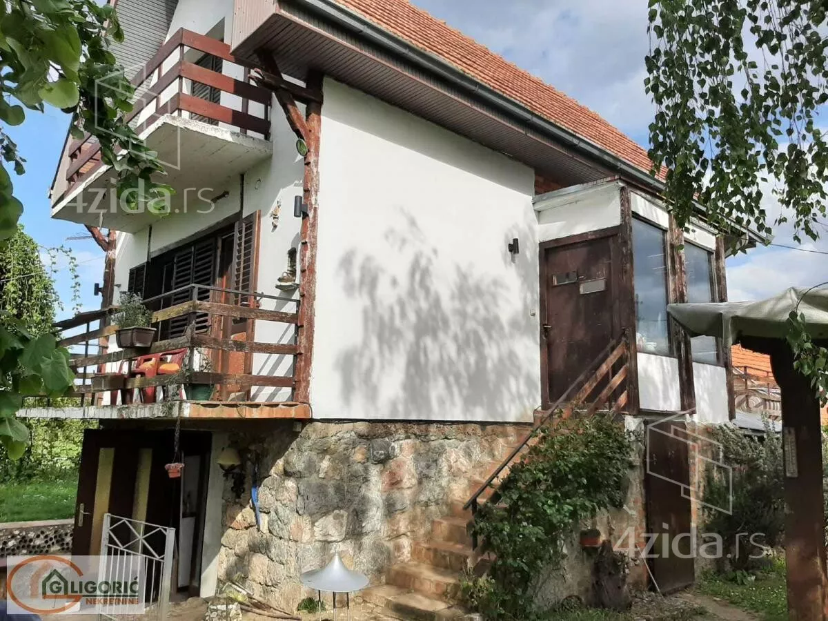 Kuća | 4zida