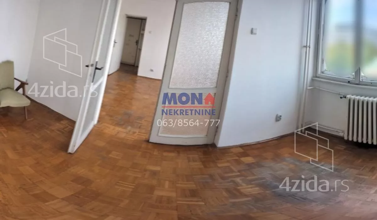 Šestosoban stan | 4zida