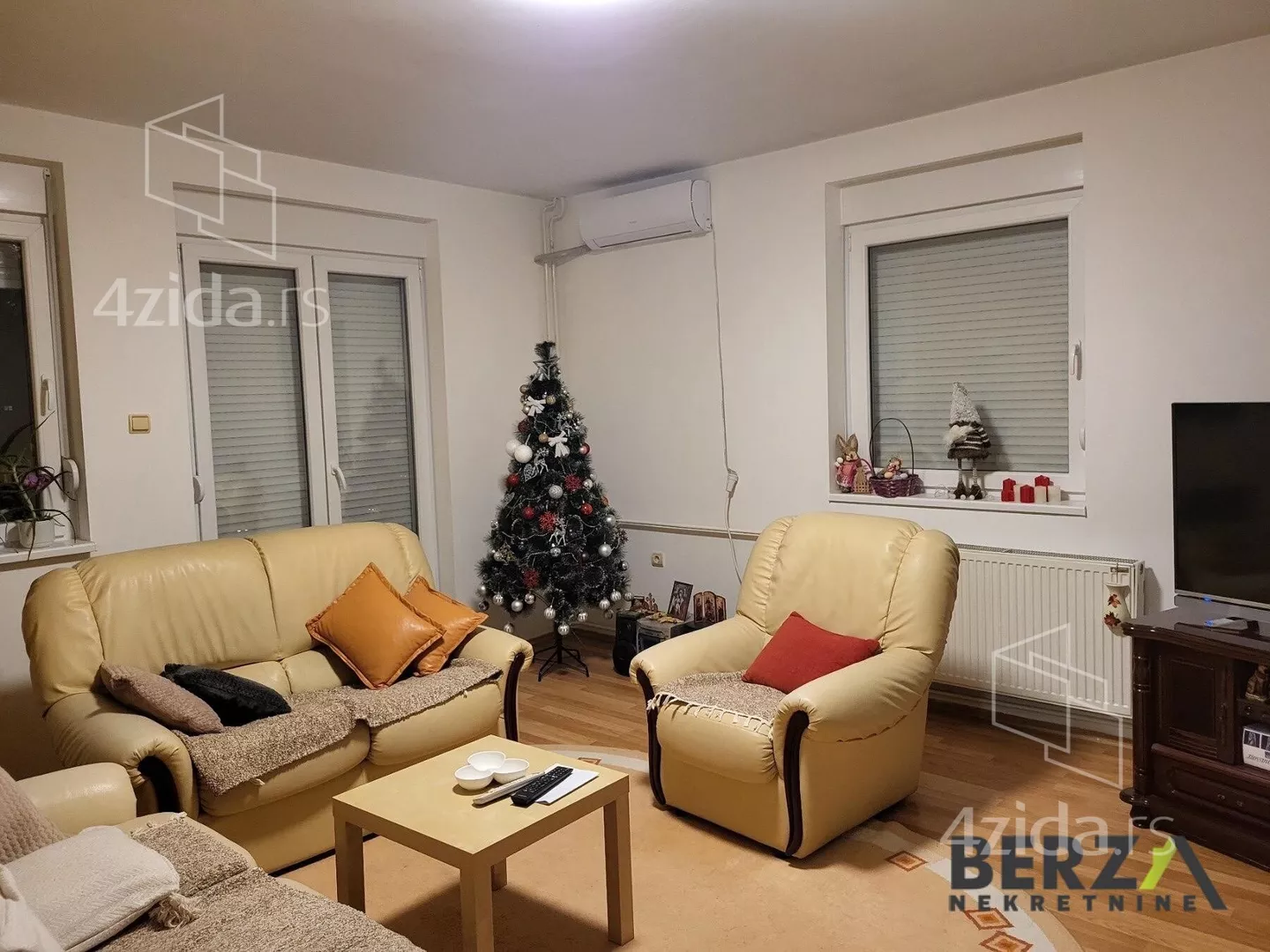 Troiposoban stan | 4zida