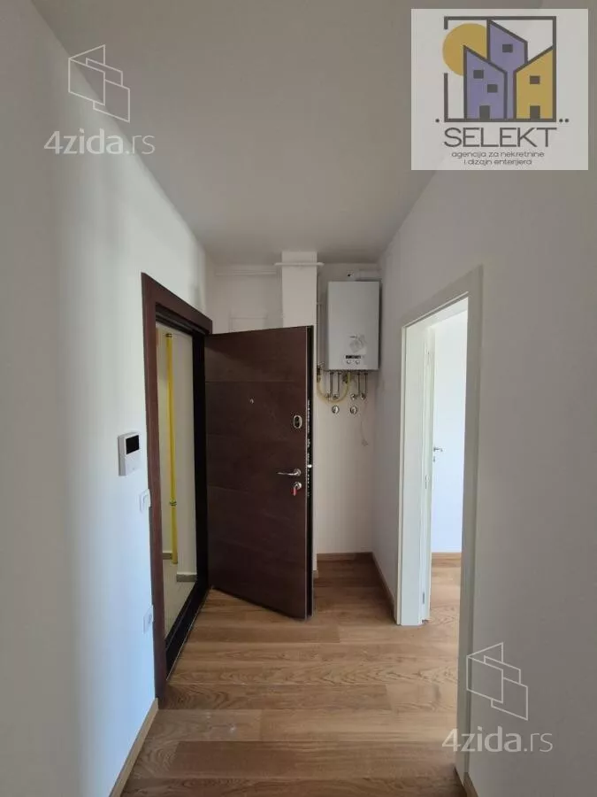 Garsonjera | 4zida
