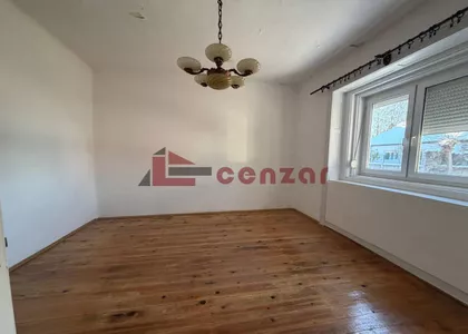 Teslino Naselje | 4zida.rs