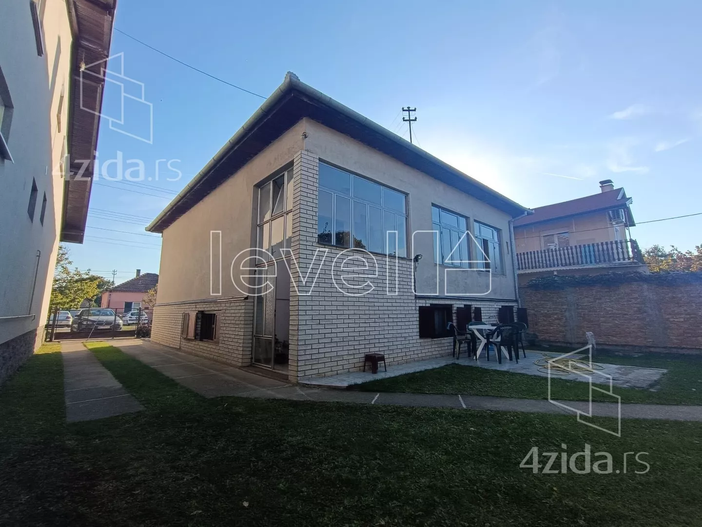 Kuća | 4zida