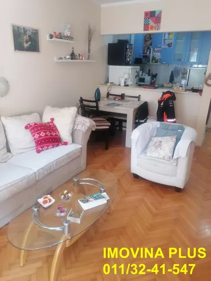 Bata Lakina | 4zida.rs