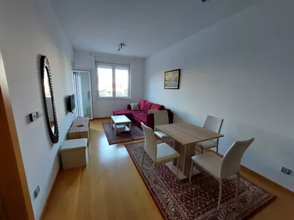 Janka Veselinovića | 4zida.rs