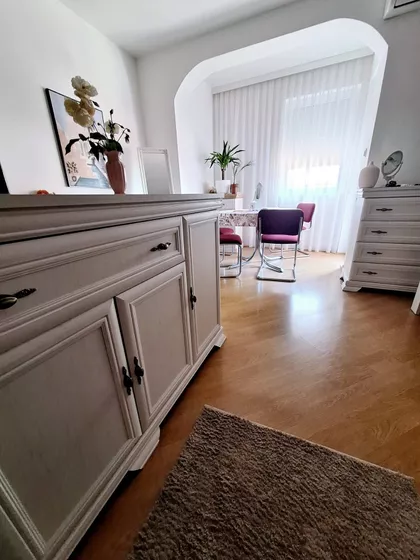 Skerlićeva | 4zida.rs