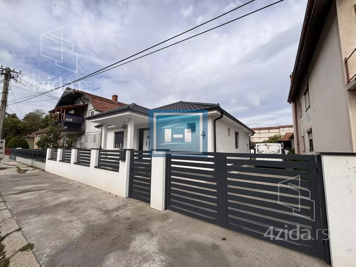 Kuća | 4zida