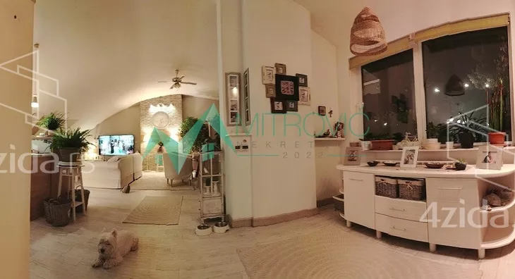 Petosoban stan | 4zida