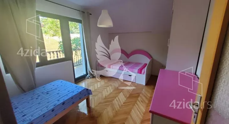 4-etažna kuća | 4zida