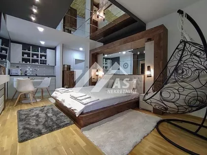 Prešernova | 4zida.rs