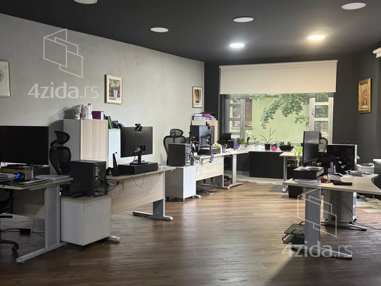 Poslovni prostor | 4zida