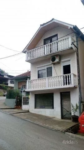 2-etažna kuća | 4zida