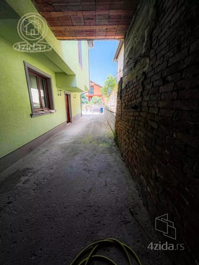 Kuća | 4zida