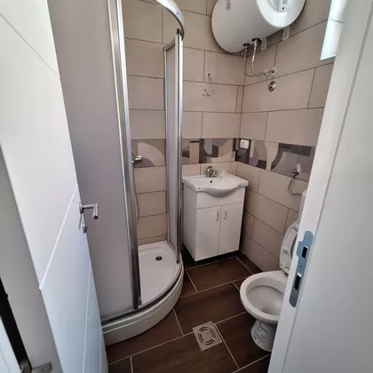 Vere Miščević 21 | 4zida.rs