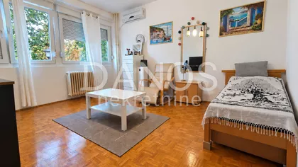 Квартира на продажу · 50 m² · Dušanovac, Voždovac opština, Beograd