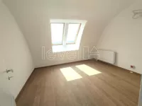 Šestosoban stan | 4zida