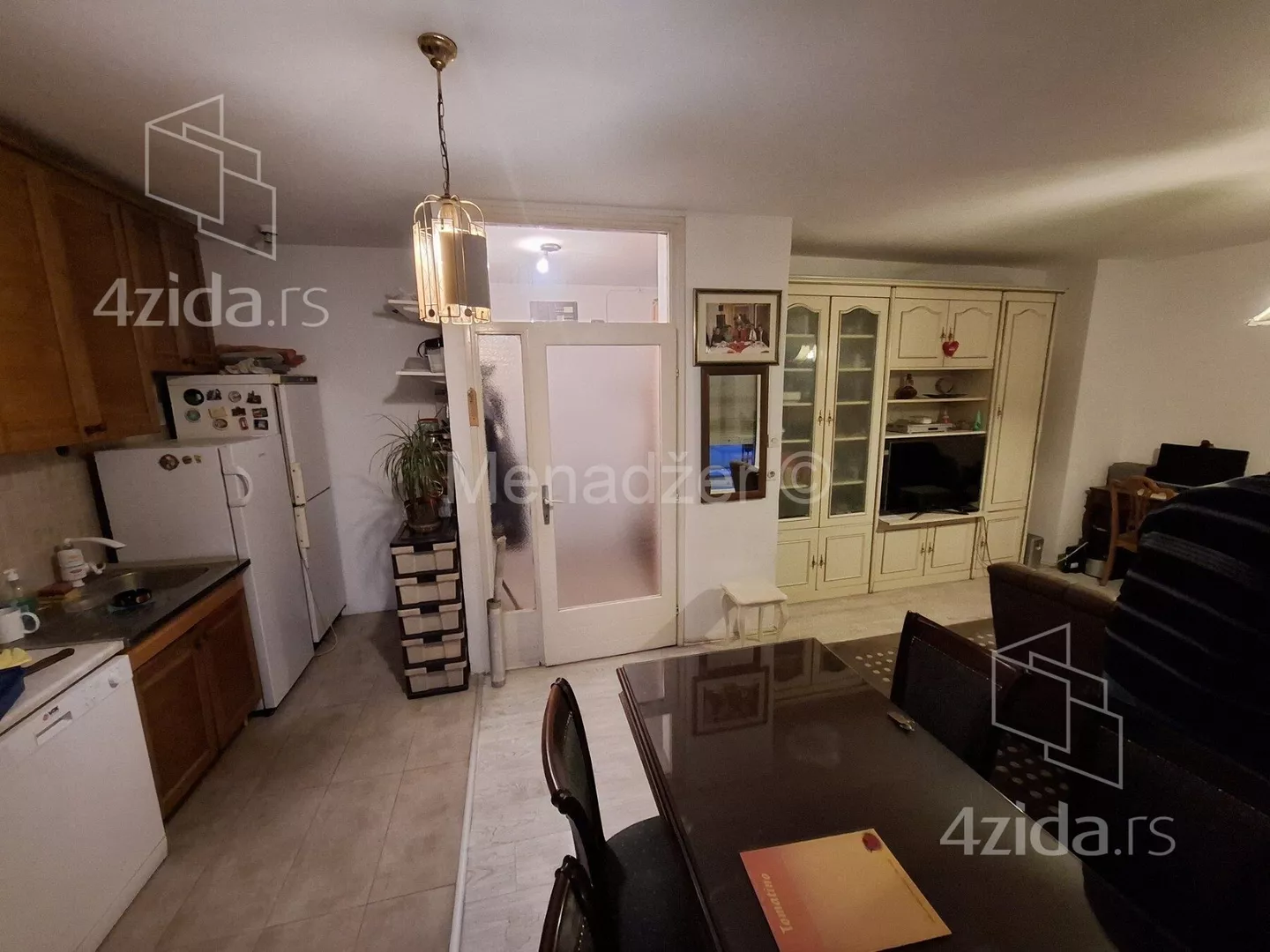 Troiposoban stan | 4zida